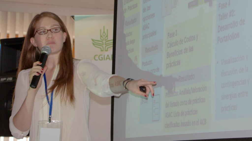 Caitlin Corner-Dolloff (CIAT) presenting the CSA Prioritization Framework at the CCAFS COP 20 Side Event in Lima, 1-2 December 2014