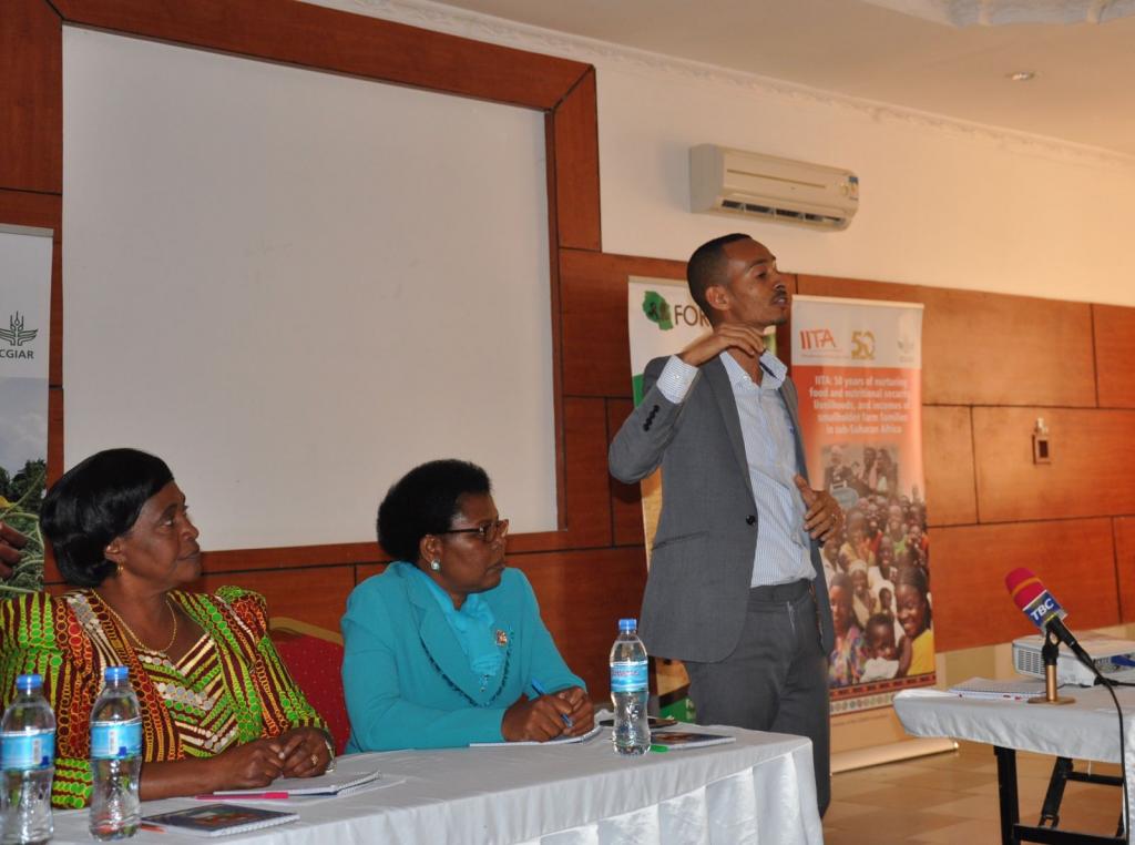 Mr. Fazal Issa from IITA talks presents on climate change to Tanzanian MPs