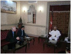 His Excellency President of Nepal talking with Pramod Aggarwal and Jim Hansen. Photo: C. Adhikari