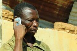 Mobile phones are being used by farmers to get information that can benefit in their agricultural production. Photo: P. Casier