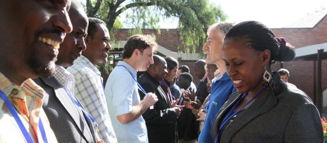 Participants introducing themselves. Source: https://www.flickr.com/photos/cgiarclimate/6503951589/in/photostream